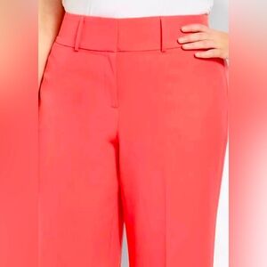 Ashley Stewart SHORT trousers , melon color, size 18,